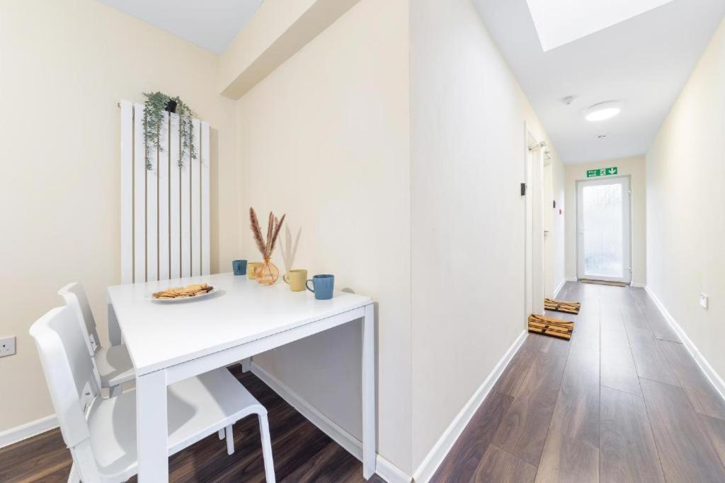 Twickenham Homes Isleworth Exteriér fotografie